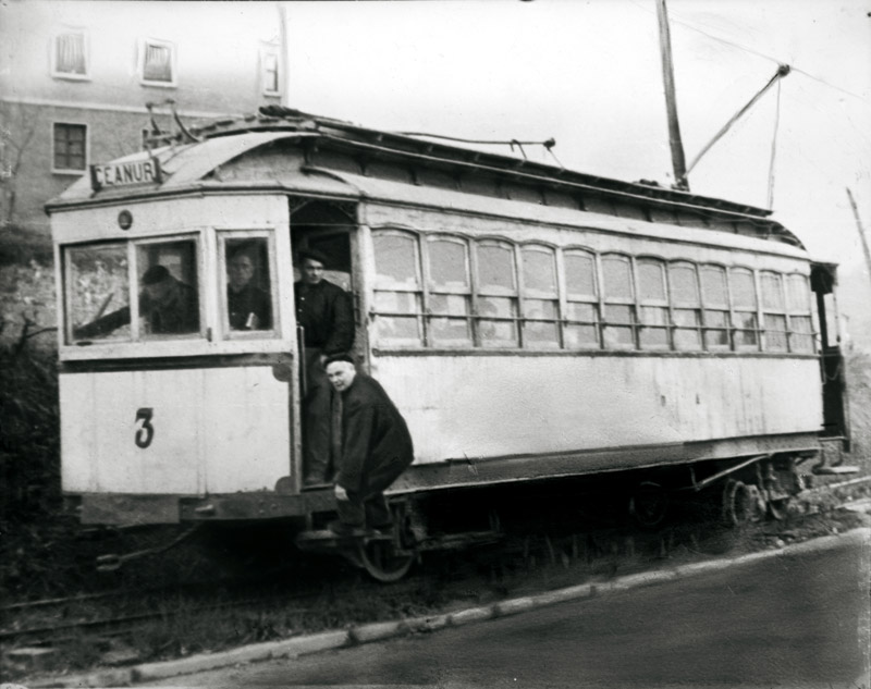 Tren Zeanuri